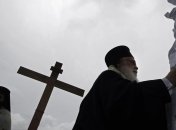 Греческая церковь предлагает раздать свои земельные угодья