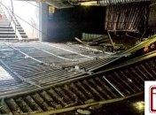 На Майдане рухнул потолок оживленного подземного перехода: эксклюзивные фото с места ЧП