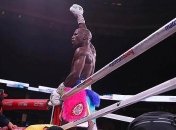 Фармер победил Теннисона и защитил титул чемпиона мира IBF