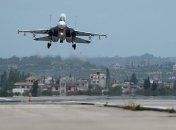 СМИ: Сирия перебрасывает силы на базу Хмеймим