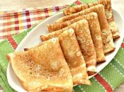 Як приготувати млинці на дріжджах - простий рецепт