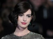 Поговаривают, что Энн Хэтэуэй ожидает появления на свет первенца 