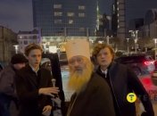 "Очень красиво поступили": довольный Паша "Мерседес" был замечен в Печерском суде, что говорит (видео)