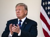 СМИ: Трамп призывает военных советников согласиться на масштабный удар по Сирии