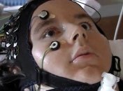 Ученые научили нейроинтерфейс языку "запертых" людей