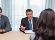 Чем определяется успех женщины в карьере?