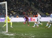 Коман просто расстрелял Бущана.