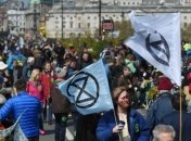 Лондонская полиция уже задержала более 400 протестующих