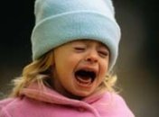 Детская истерика – сигнал о болезни