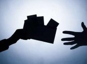 Украину призывают бороться с коррупцией и теневой экономикой