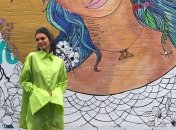 Яркий неон: Кендалл Дженнер продемонстрировала стильный look