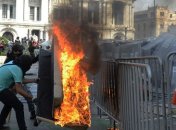 6 человек ранены в ходе столкновений с полицией в столице Мексики