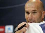 Зидан будет тренировать "Реал" и в следующем сезоне
