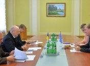 Турчинов и посол Австралии обсудили расследование крушения МН-17