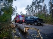 Киев страдает от сумасшедшего шторма: каких сюрпризов ждать от погоды дальше