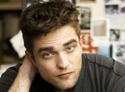 Роберт Паттинсон закрутил роман с 26-летней моделью 