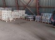 В Днепре блокировали масштабный сбыт контрафактного алкоголя (Видео)