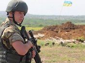Война на Донбассе: один военный погиб, двое пострадали