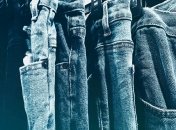 Збережіть насичений колір ваших темно-синіх або чорних джинсів надовго