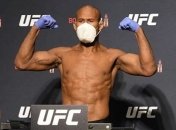 Один из бойцов UFC 249 заразился коронавирусом