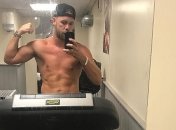 Сондерс считает, что Головкин сможет победить Альвареса только нокаутом