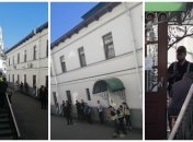 В Киево-Печерской лавре полиция срезает замки с помещений