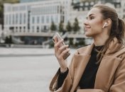 Екран телефону стає жирним навіть від чистих рук