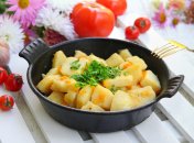 Можна подавати, як гарнір до будь-якого м'яса чи риби або ж як самостійну страву