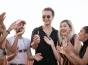 Подарите имениннику радость