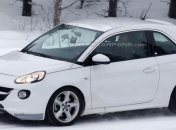 Opel Adam поймали во время тестов