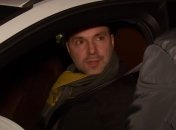 Заблокировал дорогу пожарным: Арестович стал "героем парковки" в Киеве (видео)