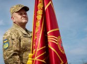 Фото батьків Залужного у мережі немає