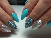 Маникюр 2019-2020: дизайн с блестками для любительниц шика и гламура (Фото)