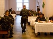 В Украине 25 военных частей начнут питаться по стандартам НАТО