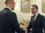 Яценюк и Расмуссен обсудили дальнейшее сотрудничество Украины и НАТО