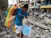 Число жертв землетрясения в Эквадоре превысило 600 человек