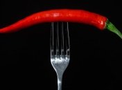 Диетологи назвали полезные свойства острой пищи