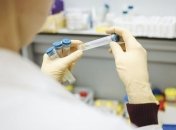 Кількість померлих від коронавірусу у Британії зросла майже до 13 тисяч осіб