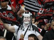 Фанаты "Генгама" приехали в Париж на тракторах