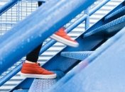 Головокружительные "аттракционы": самые крутые лестницы в мире