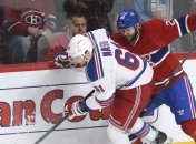 НХЛ. Победы "Бостона" и "Миннесоты", поражение "Каролины"