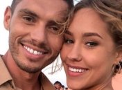 Микита Добринін з нареченою перебувають на самоізоляції