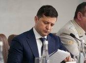 Зеленський до Макрона: Ви не можете грати на два фронти