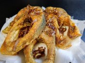 Смажена риба із золотистою скоринкою