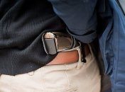 В руках гражданских лиц находится 85% оружия в мире