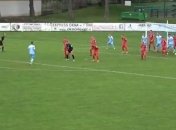 Революция в футболе: польский вратарь встал в "стенку", а полевые - в ворота (Видео)