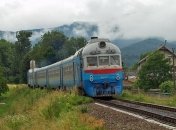 Укрзализныця назначила 18 дополнительных поездов на праздники