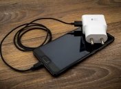Помилки під час заряджання смартфона