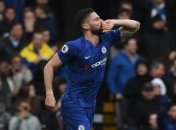 Челси продлил Жиру