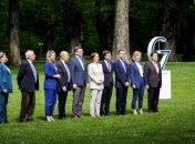 Дмитрий Кулеба на встрече с представителями G7